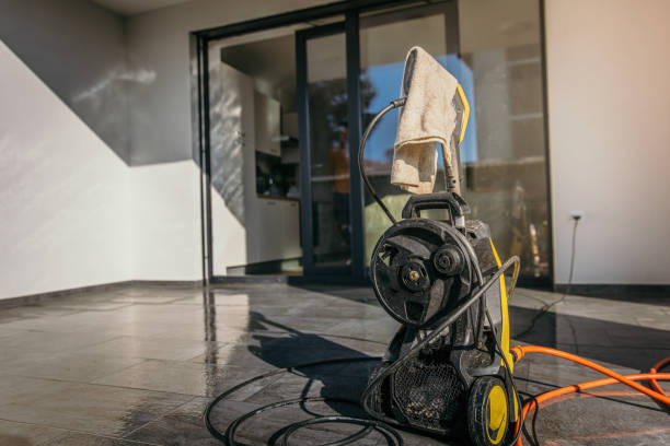 Best Rust Removal  in East Jordan, MI